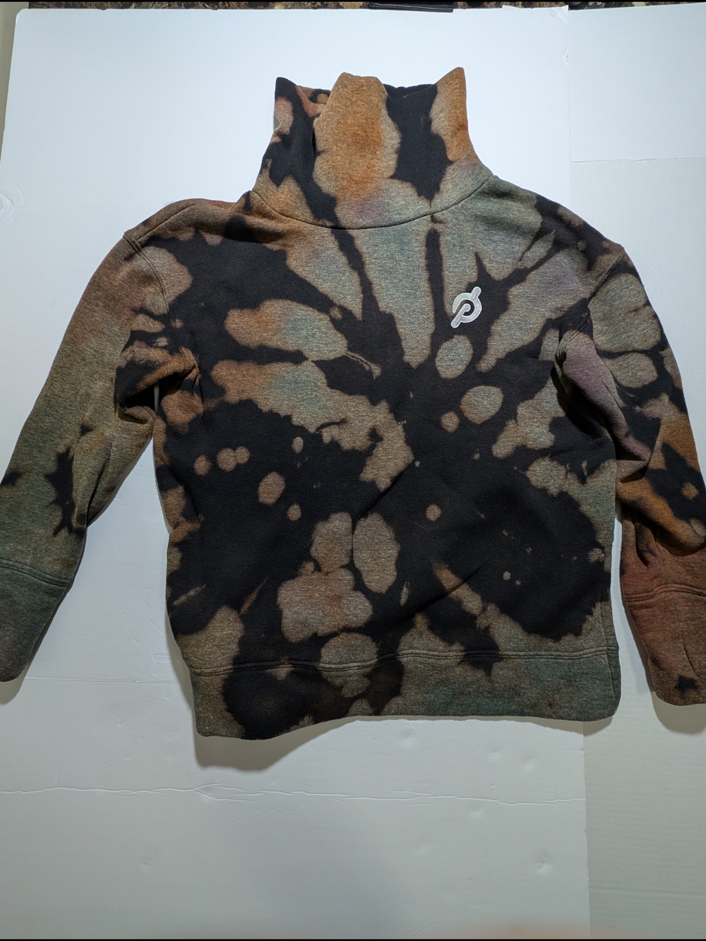 Peloton Tie-Dye Funnel Neck Sweater - Black & Brown